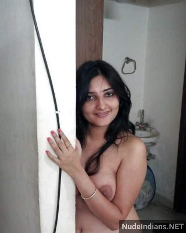 https://pub-5fcdf72a54cd4edbb03ec3edaa415a42.r2.dev/nakedleaks/hidden_tamil_girls_teasing_for_intimate_moments_with_lovers/33.jpg