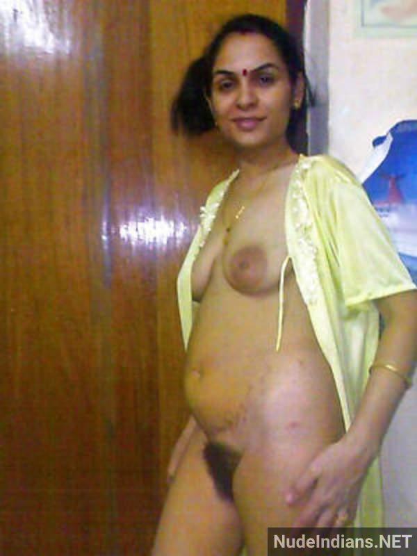 https://pub-5fcdf72a54cd4edbb03ec3edaa415a42.r2.dev/nakedleaks/horny_mature_aunties_want_to_be_pleased_immediately!/17.jpg