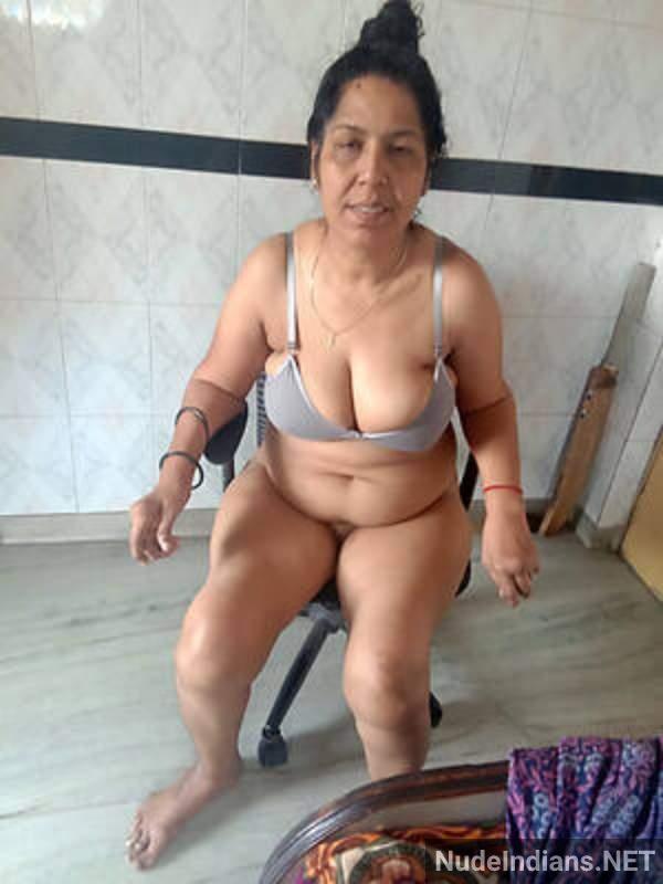 https://pub-5fcdf72a54cd4edbb03ec3edaa415a42.r2.dev/nakedleaks/horny_mature_aunties_want_to_be_pleased_immediately!/28.jpg