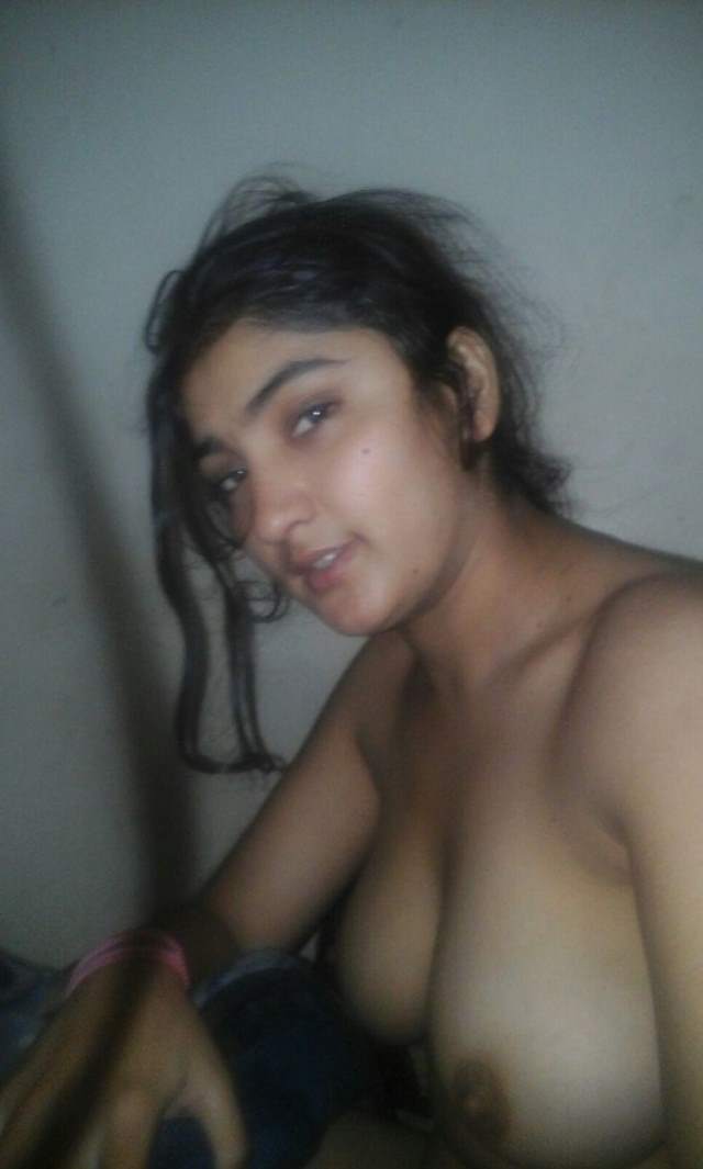 https://pub-5fcdf72a54cd4edbb03ec3edaa415a42.r2.dev/nakedleaks/images_of_naked_indian_teens'_virgin_private_parts/17.jpg
