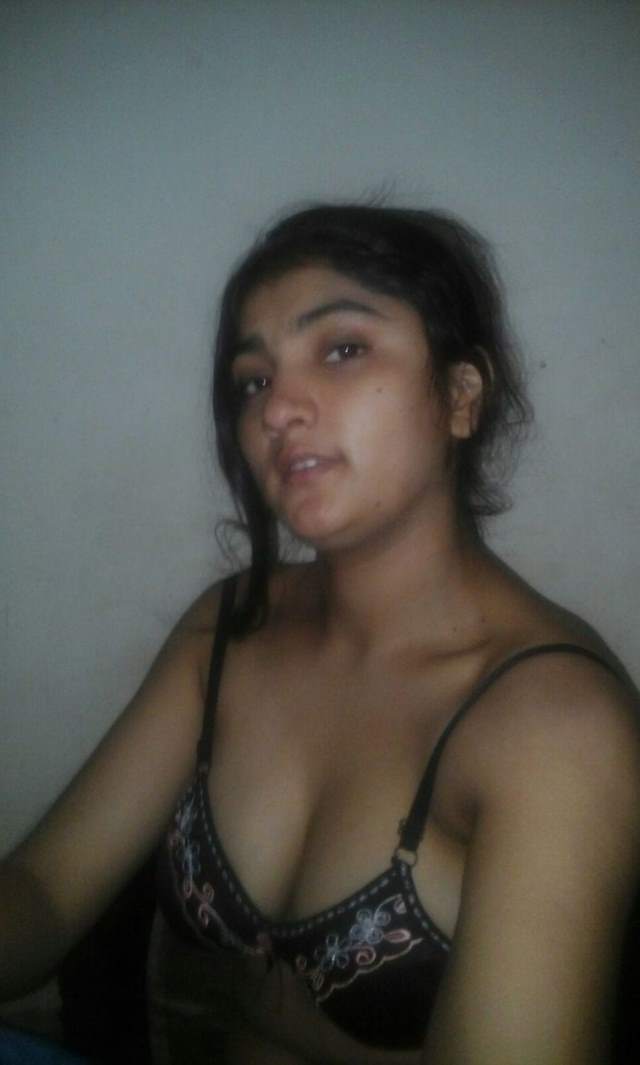 https://pub-5fcdf72a54cd4edbb03ec3edaa415a42.r2.dev/nakedleaks/images_of_naked_indian_teens'_virgin_private_parts/18.jpg