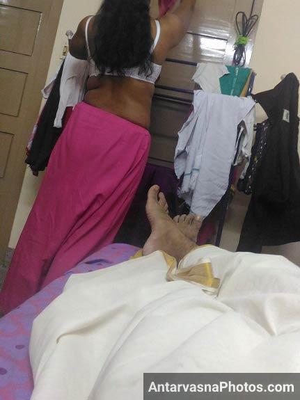 https://pub-5fcdf72a54cd4edbb03ec3edaa415a42.r2.dev/nakedleaks/images_of_southern_indian_callgirl_undressing/3.jpg