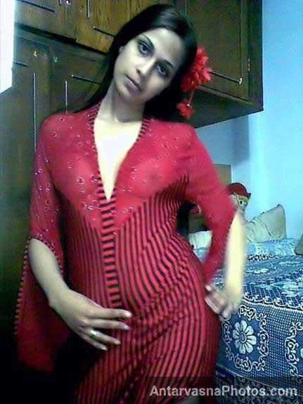 https://pub-5fcdf72a54cd4edbb03ec3edaa415a42.r2.dev/nakedleaks/in_search_of_a_friend_for_nude_indian_girl/1.jpg