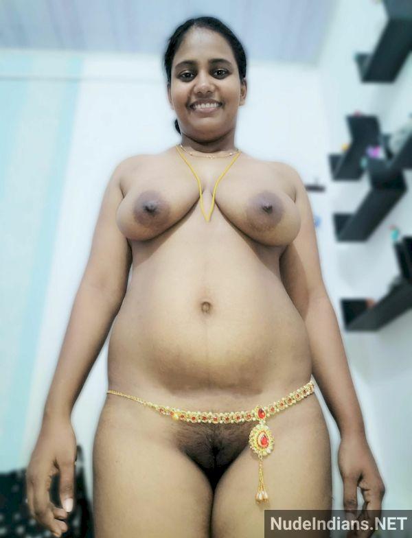 https://pub-5fcdf72a54cd4edbb03ec3edaa415a42.r2.dev/nakedleaks/in_search_of_well-endowed_husbands_for_desi_bhabhis/14.jpg