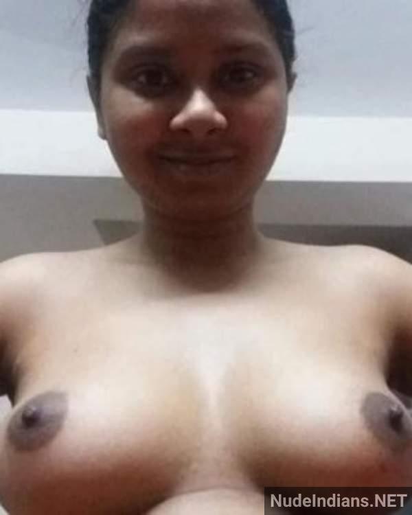 https://pub-5fcdf72a54cd4edbb03ec3edaa415a42.r2.dev/nakedleaks/indian_aunties_flaunting_nude_big_breasts_selfies/101.jpg