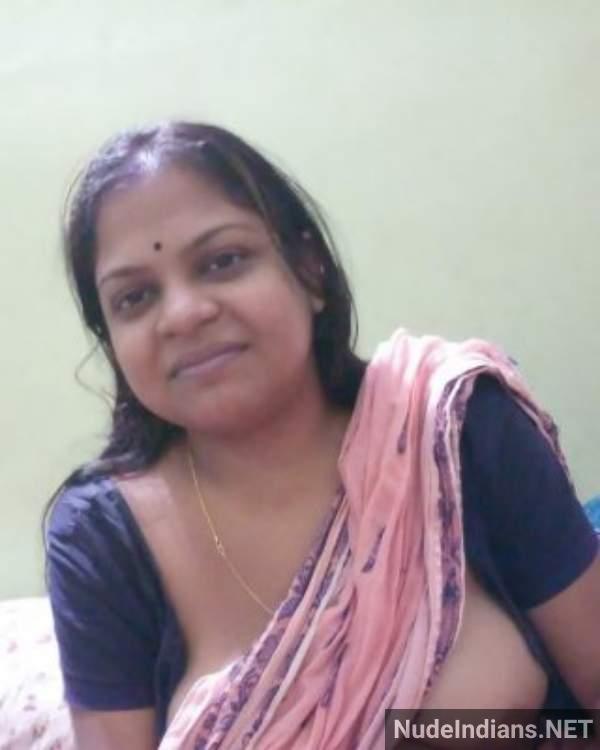 https://pub-5fcdf72a54cd4edbb03ec3edaa415a42.r2.dev/nakedleaks/indian_aunties_flaunting_nude_big_breasts_selfies/41.jpg