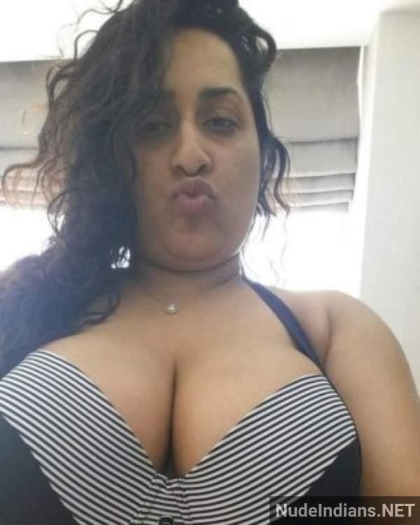 https://pub-5fcdf72a54cd4edbb03ec3edaa415a42.r2.dev/nakedleaks/indian_aunties_flaunting_nude_big_breasts_selfies/85.jpg