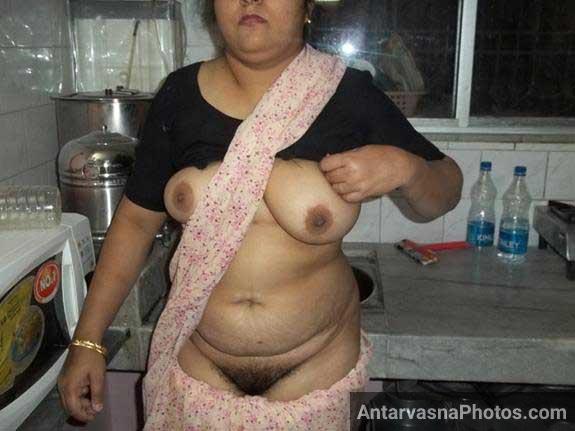 https://pub-5fcdf72a54cd4edbb03ec3edaa415a42.r2.dev/nakedleaks/indian_aunty_reveals_her_private_area_in_the_kitchen/3.jpg