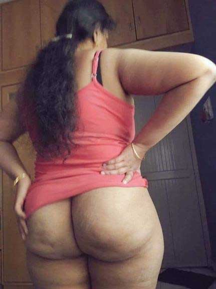 https://pub-5fcdf72a54cd4edbb03ec3edaa415a42.r2.dev/nakedleaks/indian_badi_gaand:_view_20_images/2.jpg