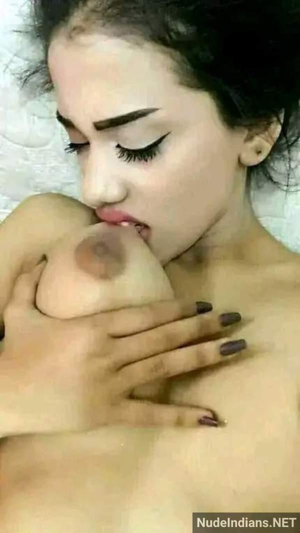 https://pub-5fcdf72a54cd4edbb03ec3edaa415a42.r2.dev/nakedleaks/indian_boobs_explicit_images_of_naked_bhabhi_and_married_ladies/22.jpg
