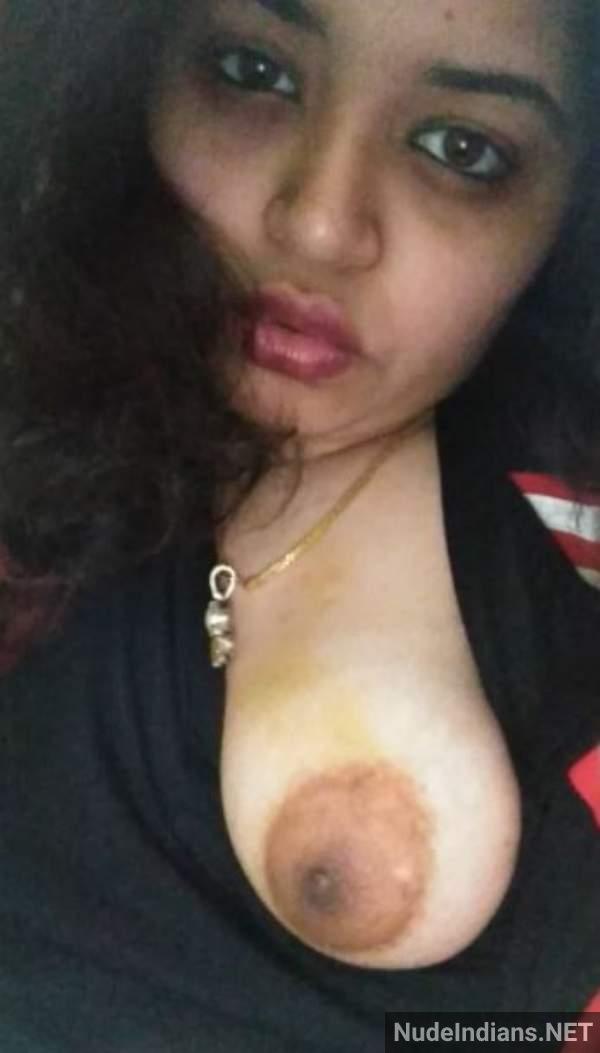 https://pub-5fcdf72a54cd4edbb03ec3edaa415a42.r2.dev/nakedleaks/indian_college_girl's_naked_photo_collection_self-portraits/15.jpg
