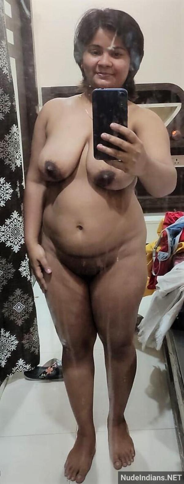 https://pub-5fcdf72a54cd4edbb03ec3edaa415a42.r2.dev/nakedleaks/indian_couple_intimate_moments_captured_–_busty_wife_in_the_nude/27.jpg