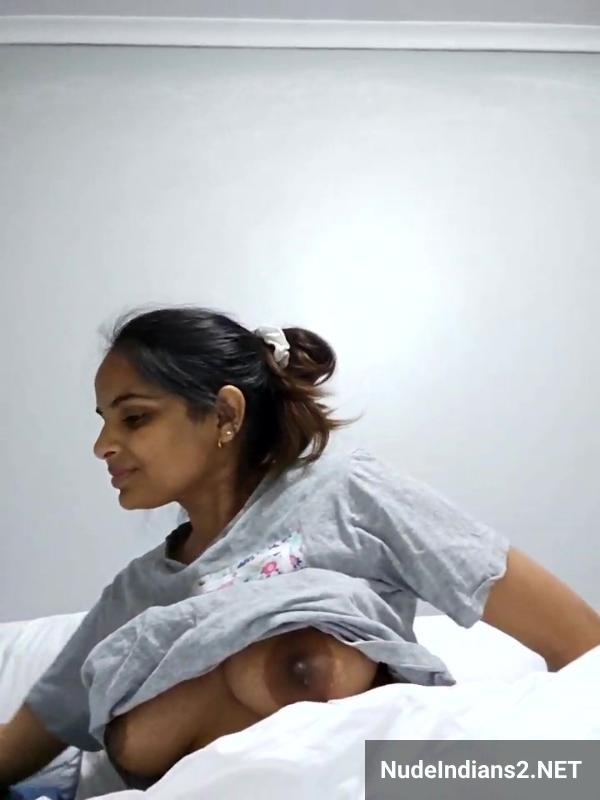 https://pub-5fcdf72a54cd4edbb03ec3edaa415a42.r2.dev/nakedleaks/indian_doctor_dr_kavya_shetty_intimate_bathroom_selfies_revealed/2.jpg
