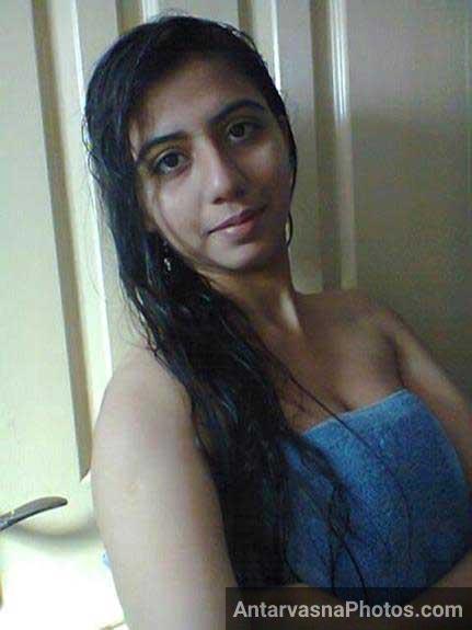 https://pub-5fcdf72a54cd4edbb03ec3edaa415a42.r2.dev/nakedleaks/indian_girl's_hot_selfie_leaked_online/5.jpg