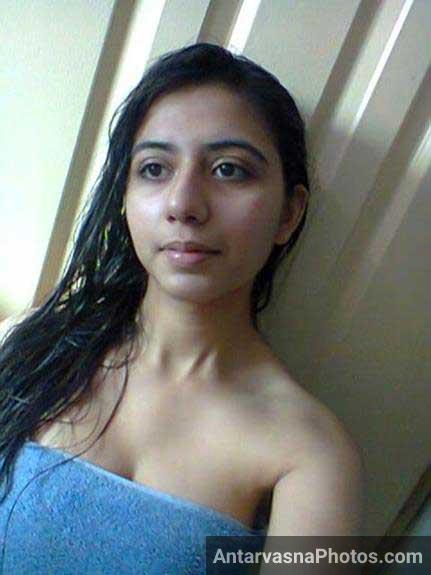 https://pub-5fcdf72a54cd4edbb03ec3edaa415a42.r2.dev/nakedleaks/indian_girl's_hot_selfie_leaked_online/6.jpg