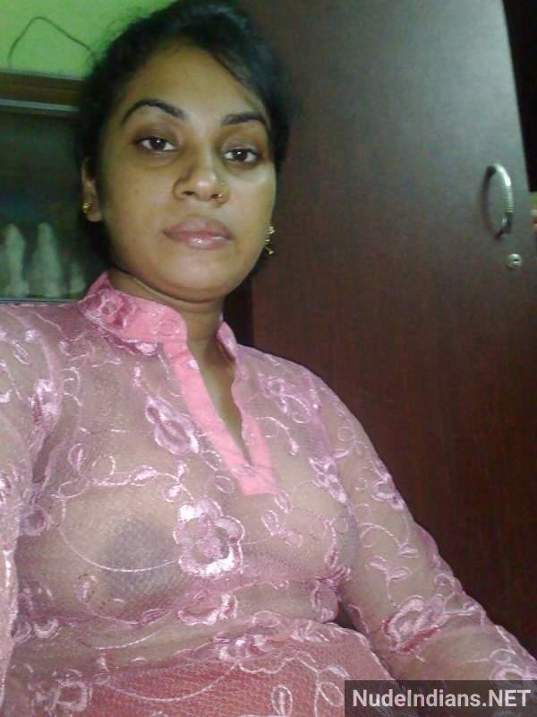 https://pub-5fcdf72a54cd4edbb03ec3edaa415a42.r2.dev/nakedleaks/indian_girlfriends_displaying_large_breasts_prior_to_intimacy/32.jpg