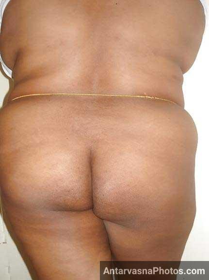 https://pub-5fcdf72a54cd4edbb03ec3edaa415a42.r2.dev/nakedleaks/indian_housewives'_private_photos_leaked/9.jpg