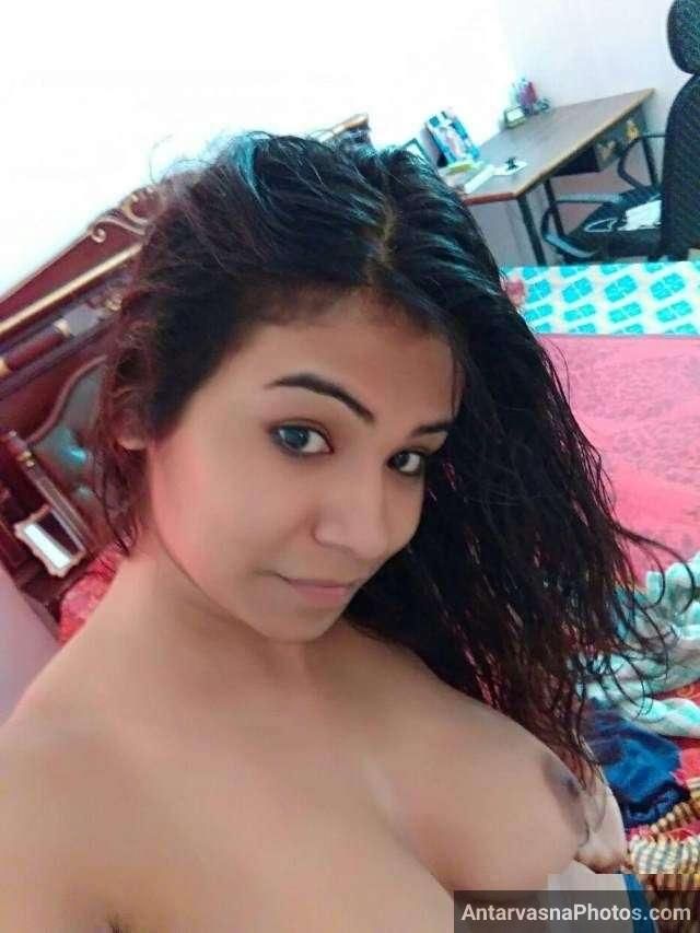 https://pub-5fcdf72a54cd4edbb03ec3edaa415a42.r2.dev/nakedleaks/indian_lady's_private_photos_of_prominent_assets/4.jpg