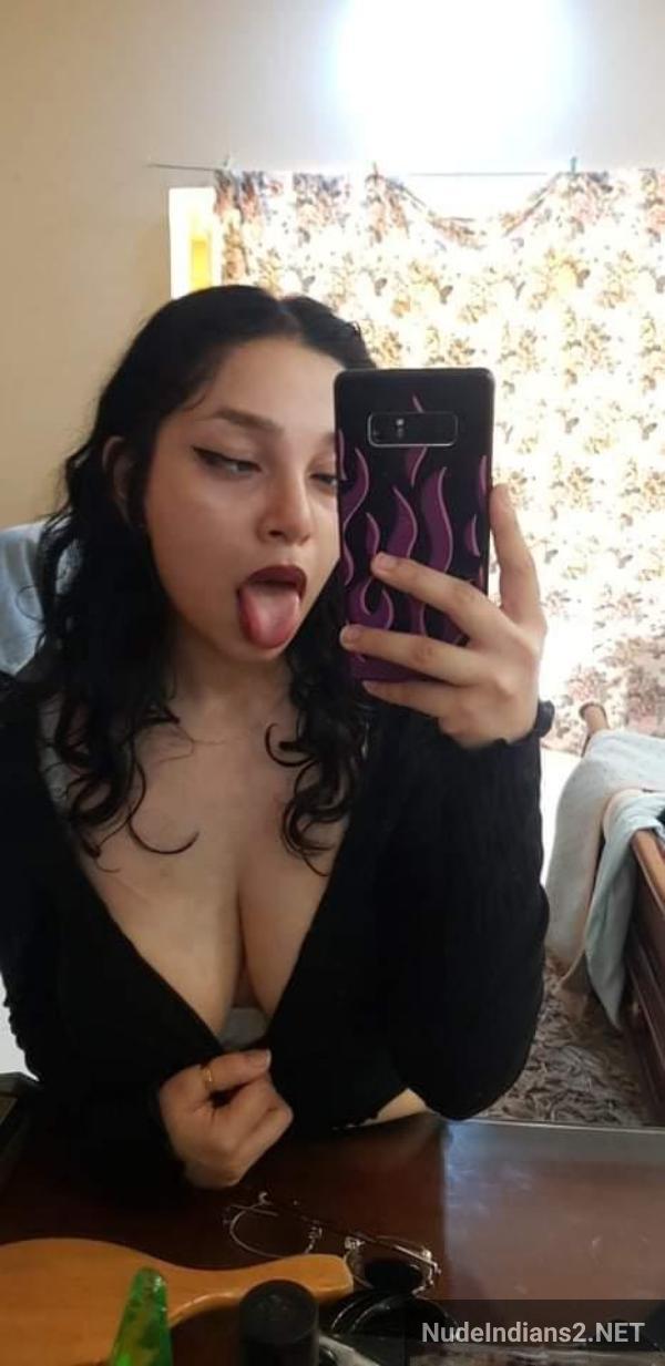 https://pub-5fcdf72a54cd4edbb03ec3edaa415a42.r2.dev/nakedleaks/indian_nri_muslim_maryam_basir_flaunts_anime-like_curves/21.jpg