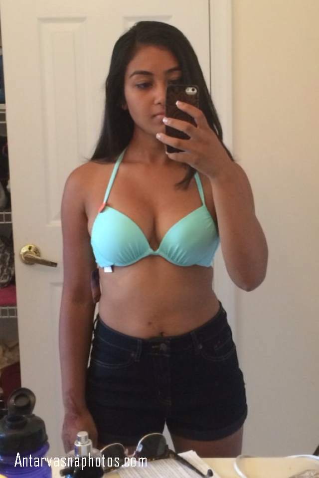 https://pub-5fcdf72a54cd4edbb03ec3edaa415a42.r2.dev/nakedleaks/indian_seductive_female_online_interaction_images/0.jpg