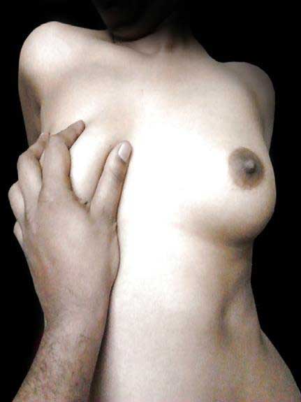 https://pub-5fcdf72a54cd4edbb03ec3edaa415a42.r2.dev/nakedleaks/indian_siblings_intimate_photo_scandal/5.jpg