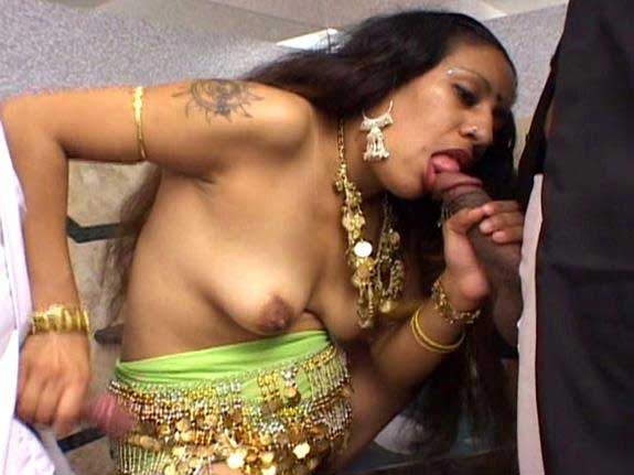 https://pub-5fcdf72a54cd4edbb03ec3edaa415a42.r2.dev/nakedleaks/indian_threesome_intimate_photography/0.jpg