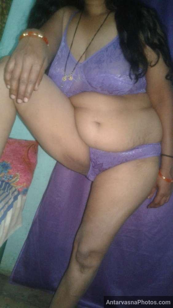 https://pub-5fcdf72a54cd4edbb03ec3edaa415a42.r2.dev/nakedleaks/indian_wife_in_purple_lingerie_photos/6.jpg