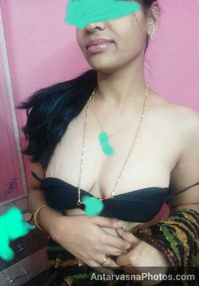 Indian wife seductive photos