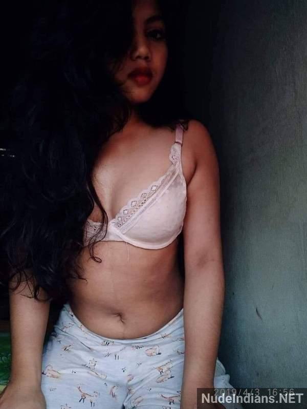 https://pub-5fcdf72a54cd4edbb03ec3edaa415a42.r2.dev/nakedleaks/indian_women_displaying_their_busty_figures_in_lingerie_selfies/29.jpg