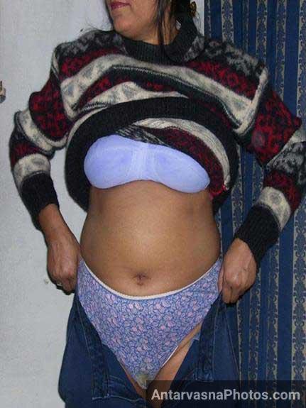 https://pub-5fcdf72a54cd4edbb03ec3edaa415a42.r2.dev/nakedleaks/indulge_in_desi_indian_bosoms_just_for_you/0.jpg