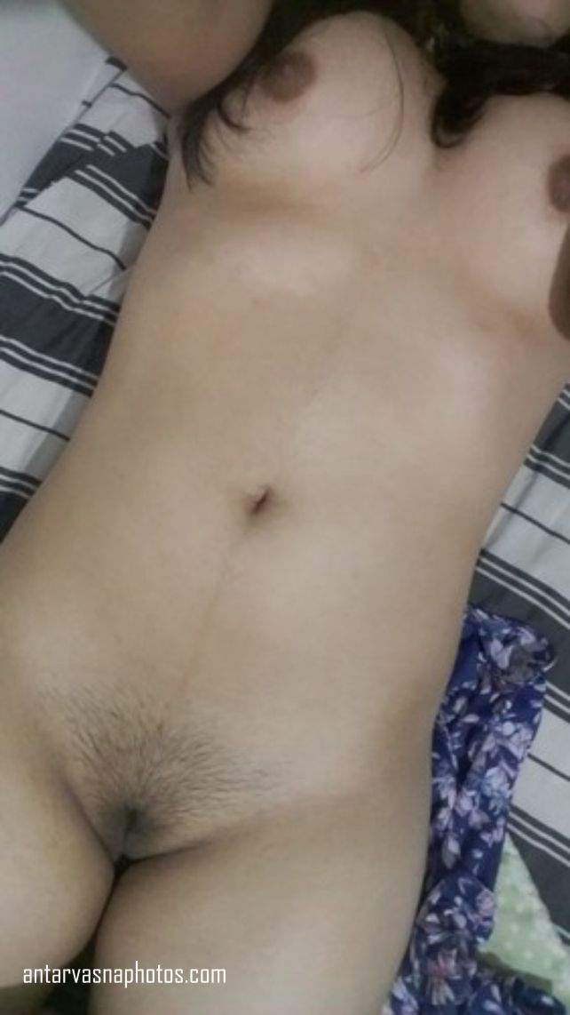 https://pub-5fcdf72a54cd4edbb03ec3edaa415a42.r2.dev/nakedleaks/innocent_indian_teen's_private_photos/3.jpg