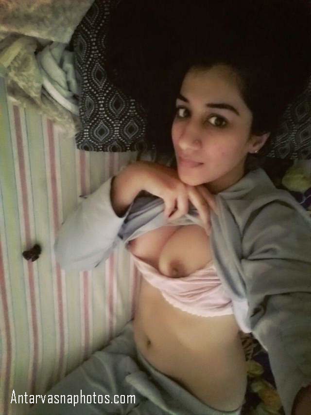 https://pub-5fcdf72a54cd4edbb03ec3edaa415a42.r2.dev/nakedleaks/innocent_sensual_photos_of_a_maiden's_hot_area/0.jpg