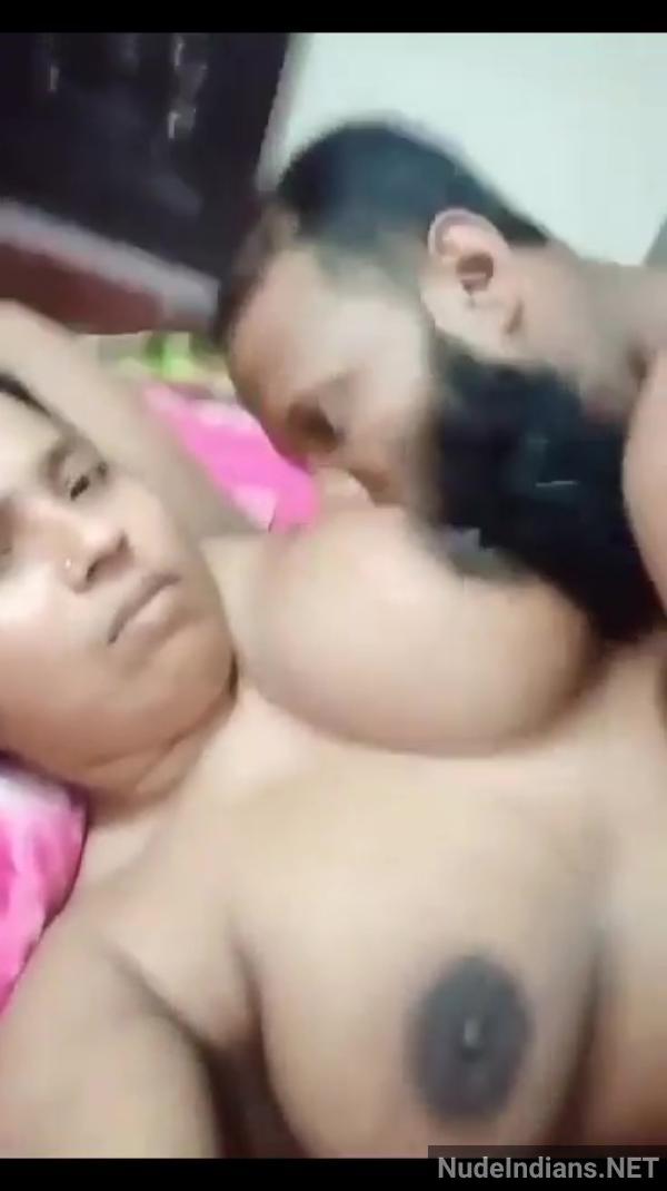 https://pub-5fcdf72a54cd4edbb03ec3edaa415a42.r2.dev/nakedleaks/intense_interaction:_mature_uncle_sucks_indian_muslim_bhabhi's_boobs/3.jpg