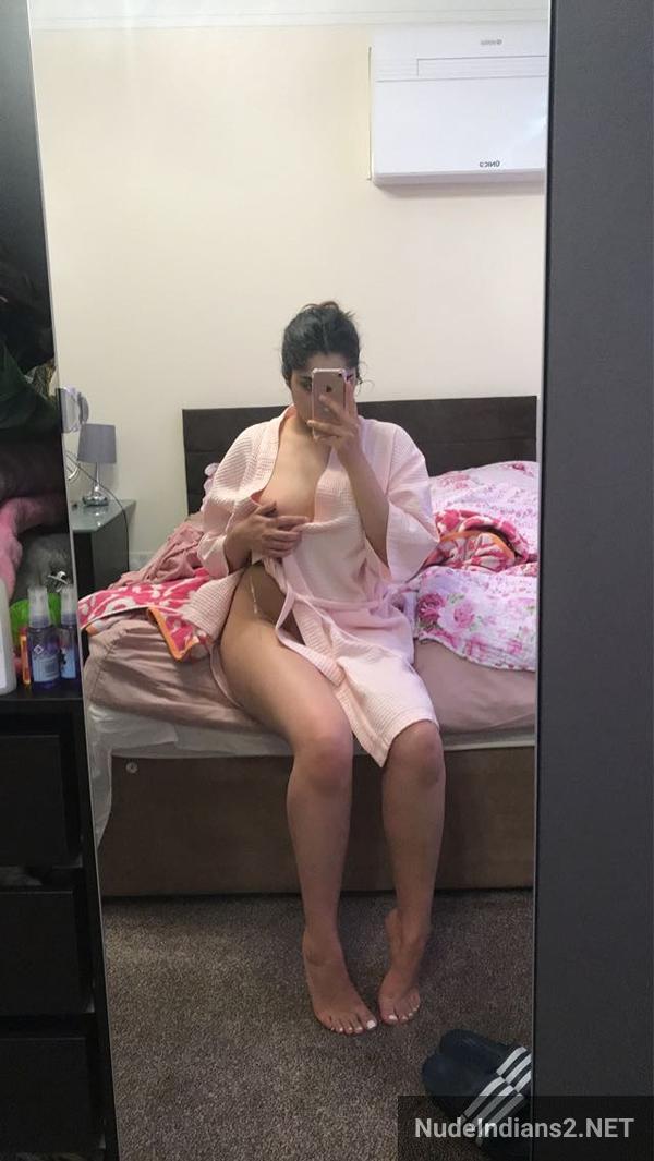 https://pub-5fcdf72a54cd4edbb03ec3edaa415a42.r2.dev/nakedleaks/international_indian_girl_zoya_khan_reveals_busty_figure_in_seductive_selfies/52.jpg