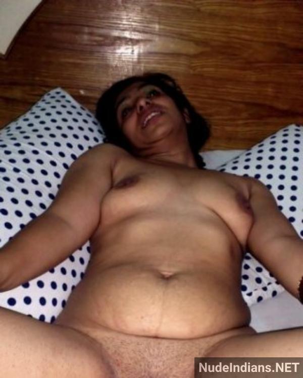 https://pub-5fcdf72a54cd4edbb03ec3edaa415a42.r2.dev/nakedleaks/intimate_bengali_mature_couple's_private_sex_photos/11.jpg