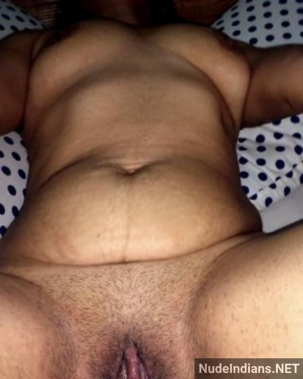 https://pub-5fcdf72a54cd4edbb03ec3edaa415a42.r2.dev/nakedleaks/intimate_bengali_mature_couple's_private_sex_photos/6.jpg