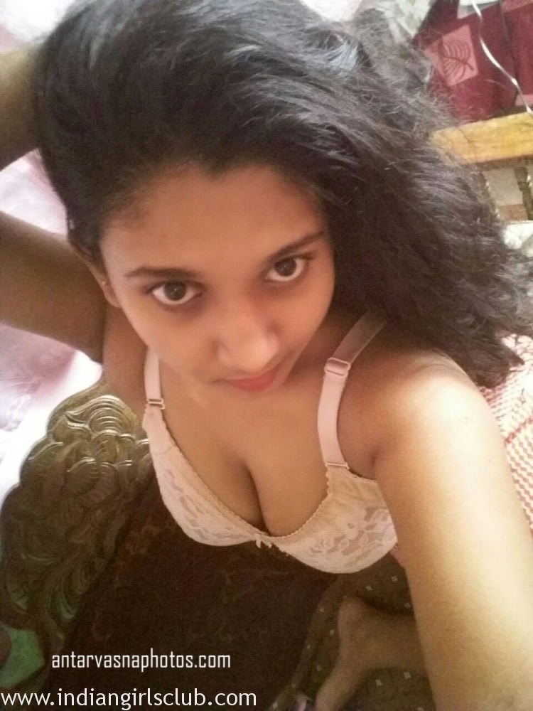 https://pub-5fcdf72a54cd4edbb03ec3edaa415a42.r2.dev/nakedleaks/intimate_captures_of_indian_adolescent_kavya/0.jpg