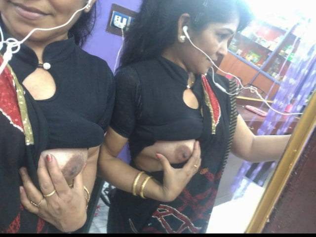 https://pub-5fcdf72a54cd4edbb03ec3edaa415a42.r2.dev/nakedleaks/intimate_conversations_with_desi_bhabhi's_lover_through_sensual_images/5.jpg