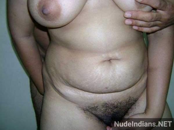 https://pub-5fcdf72a54cd4edbb03ec3edaa415a42.r2.dev/nakedleaks/intimate_couple's_private_moments_exposed_on_the_web/26.jpg