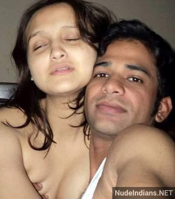 https://pub-5fcdf72a54cd4edbb03ec3edaa415a42.r2.dev/nakedleaks/intimate_couple's_private_moments_exposed_on_the_web/46.jpg