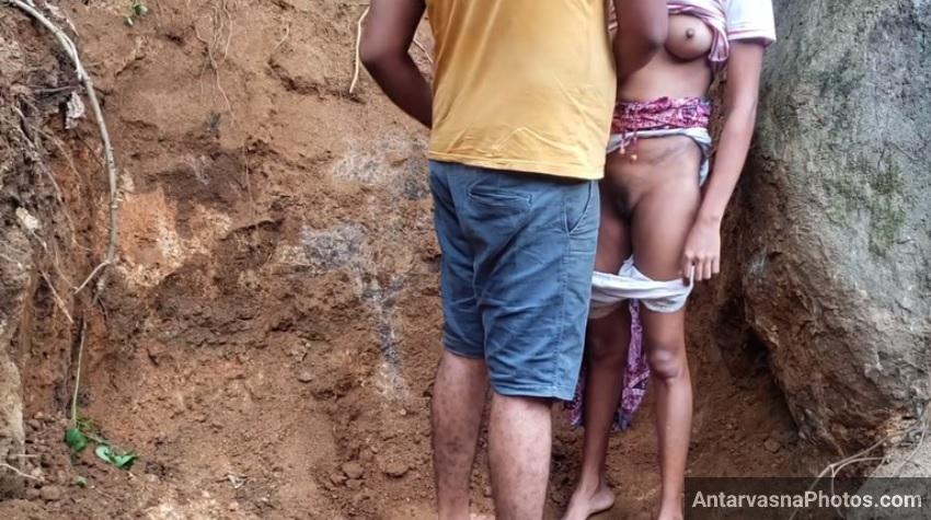 Intimate Desi Photos of Adivasi Girlfriend