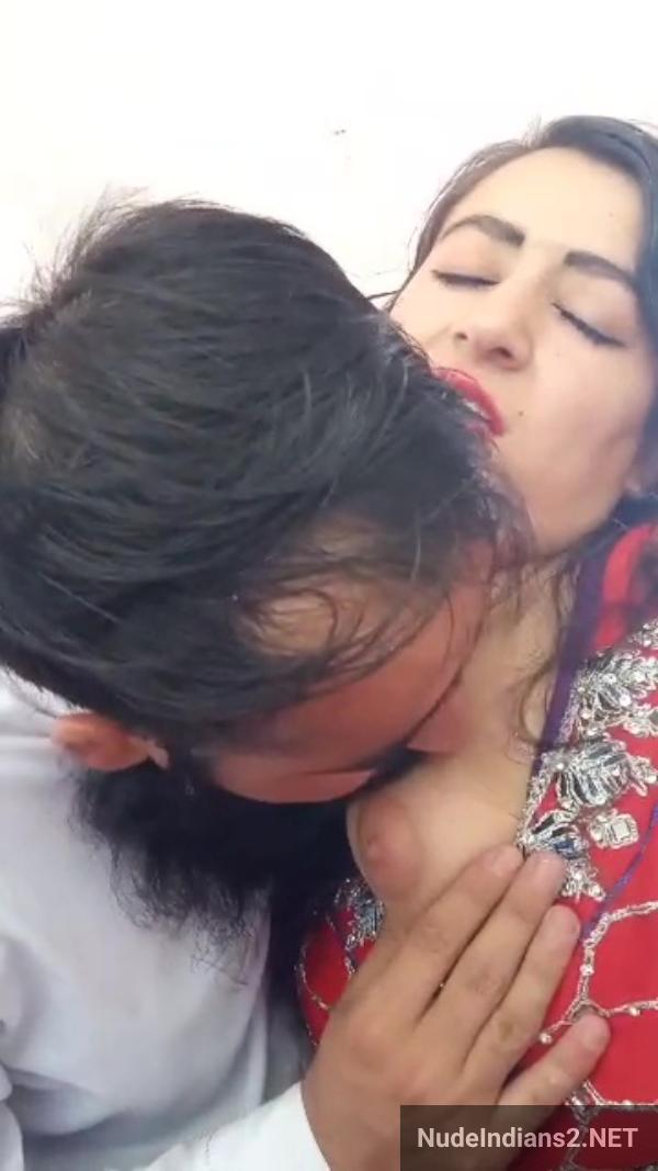 https://pub-5fcdf72a54cd4edbb03ec3edaa415a42.r2.dev/nakedleaks/intimate_encounter:_desi_muslim_aunt_touched_and_engaged_by_priest/2.jpg