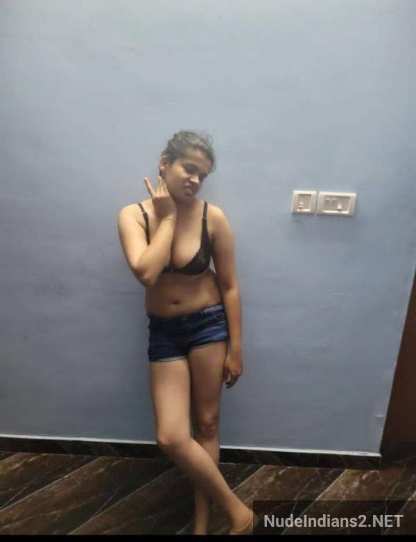 https://pub-5fcdf72a54cd4edbb03ec3edaa415a42.r2.dev/nakedleaks/intimate_encounter:_husband's_friend_joins_tamil_wife_raghini_nair/1.jpg