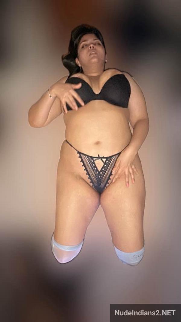 https://pub-5fcdf72a54cd4edbb03ec3edaa415a42.r2.dev/nakedleaks/intimate_encounter_in_kanpur:_ruksana's_affair_with_abbas/34.jpg