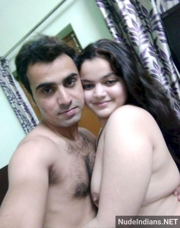 https://pub-5fcdf72a54cd4edbb03ec3edaa415a42.r2.dev/nakedleaks/intimate_encounters_of_muslim_girls_on_valentine’s_day/25.jpg