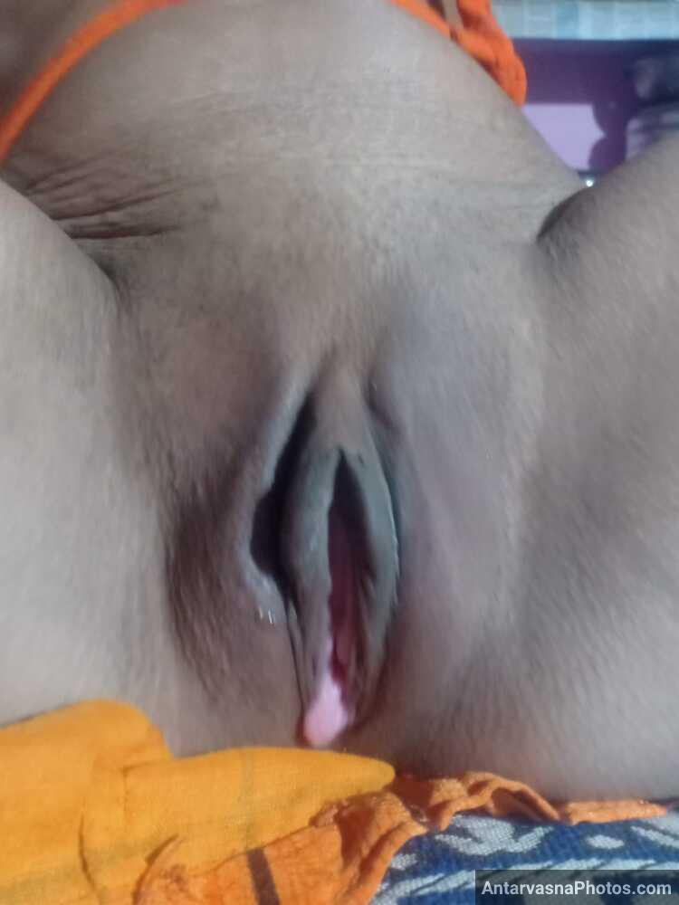 https://pub-5fcdf72a54cd4edbb03ec3edaa415a42.r2.dev/nakedleaks/intimate_images_of_a_desi_maid's_erotic_moments/8.jpg
