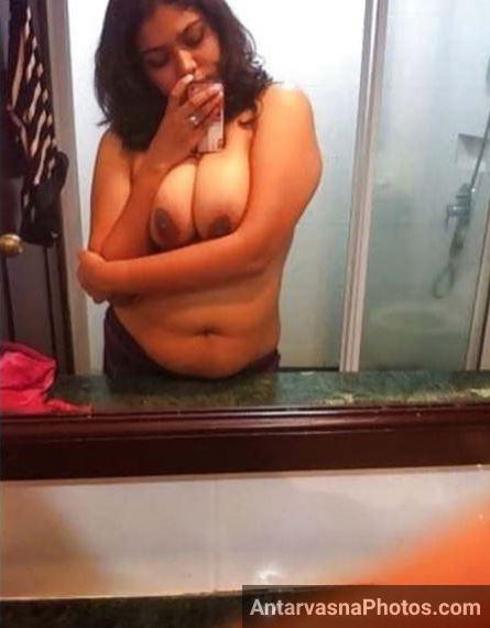 https://pub-5fcdf72a54cd4edbb03ec3edaa415a42.r2.dev/nakedleaks/intimate_images_of_a_south_indian_college_student/12.jpg
