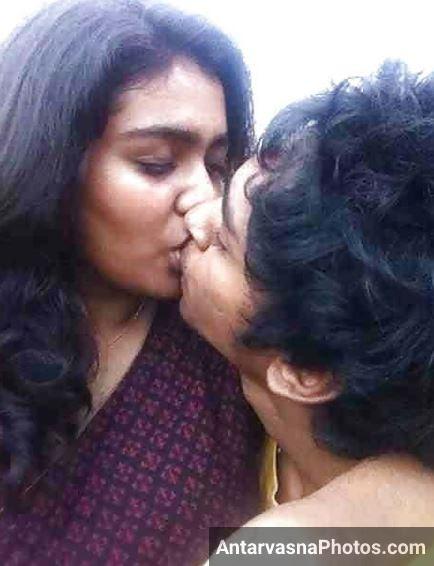 https://pub-5fcdf72a54cd4edbb03ec3edaa415a42.r2.dev/nakedleaks/intimate_images_of_a_south_indian_college_student/27.jpg