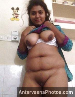 https://pub-5fcdf72a54cd4edbb03ec3edaa415a42.r2.dev/nakedleaks/intimate_images_of_a_south_indian_college_student/9.jpg