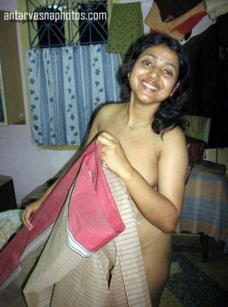 https://pub-5fcdf72a54cd4edbb03ec3edaa415a42.r2.dev/nakedleaks/intimate_images_of_indian_wife_shruti's_body/4.jpg